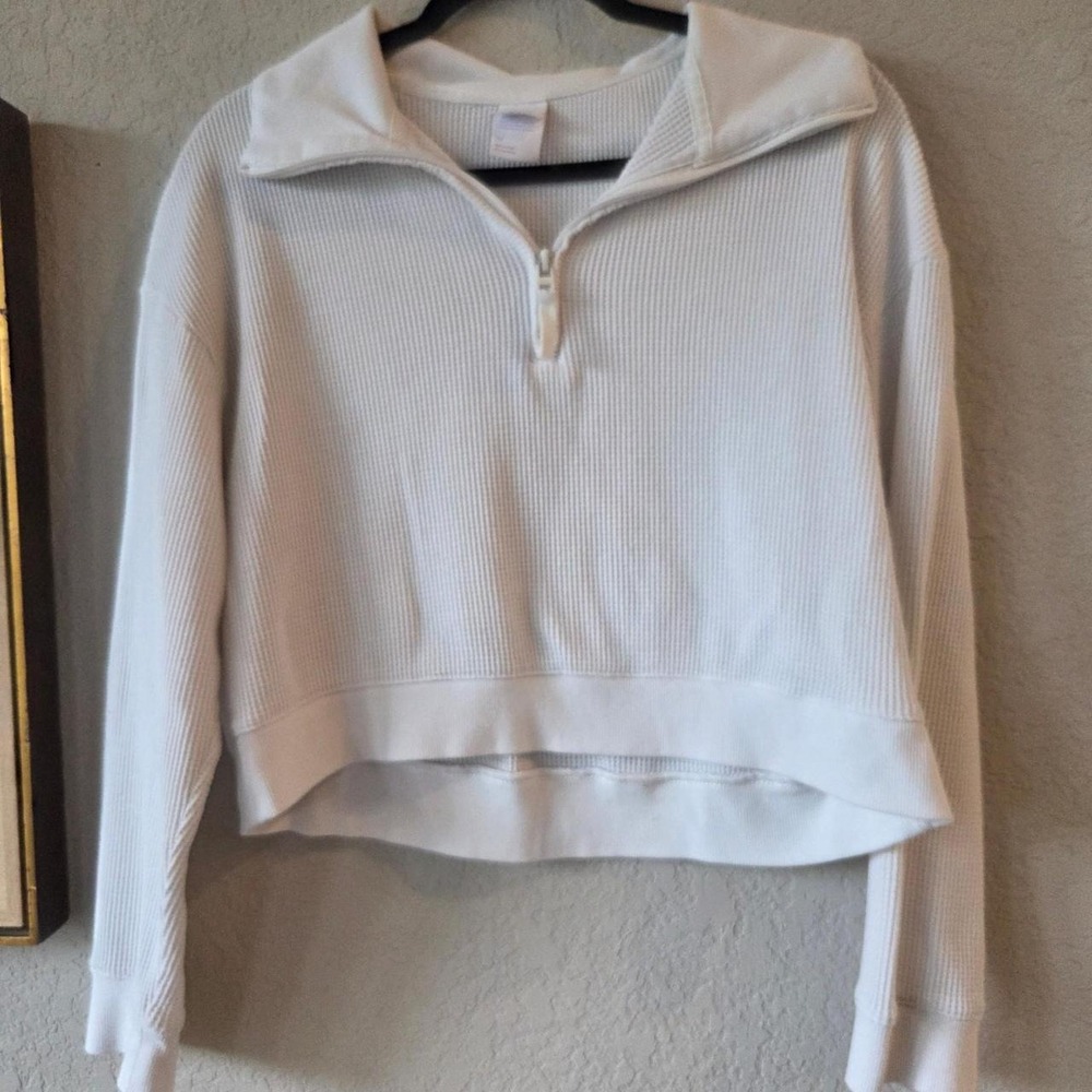 Stars Above Womens white ribbed quarter zip sweatshirt in size M